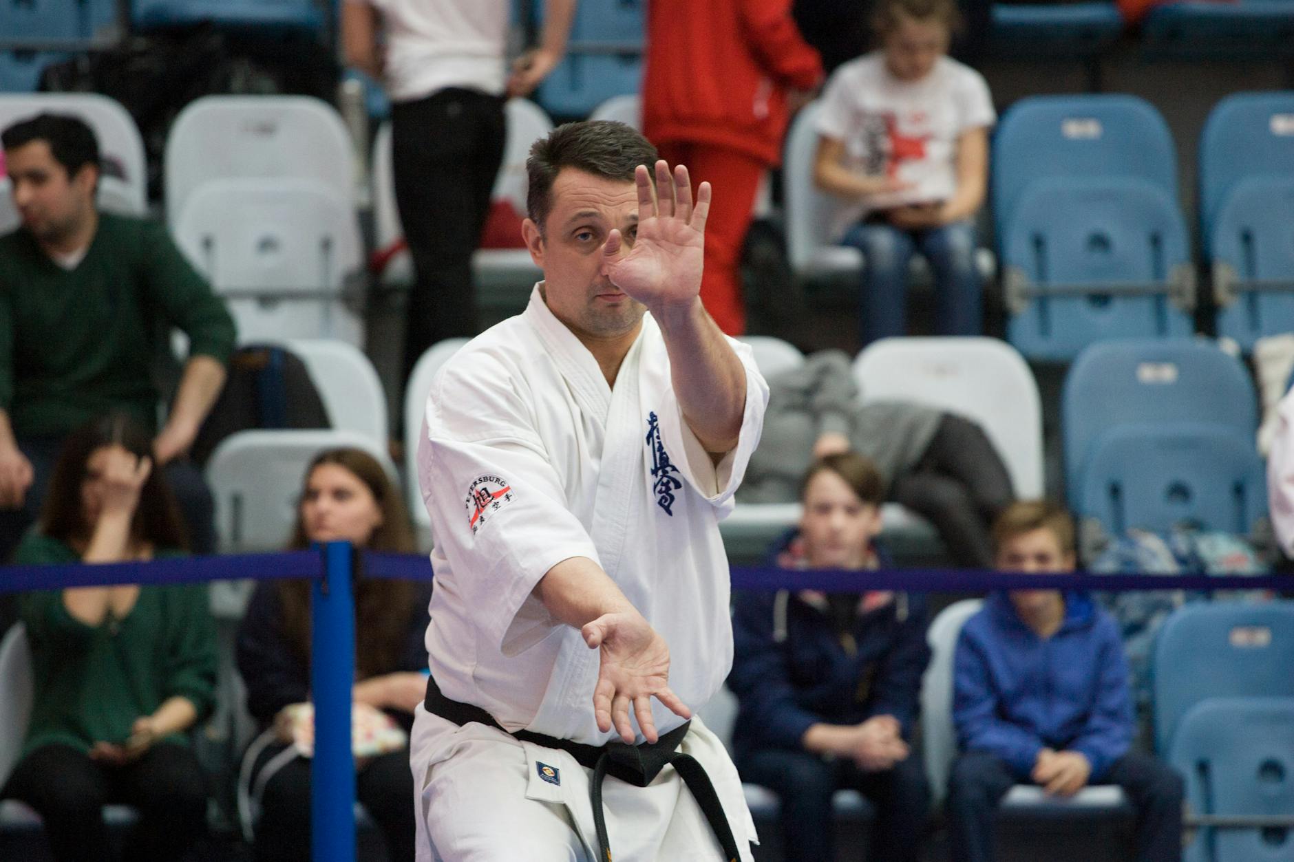 Zawodnicy karate podczas turnieju Grand Prix Tczew Karate WKF