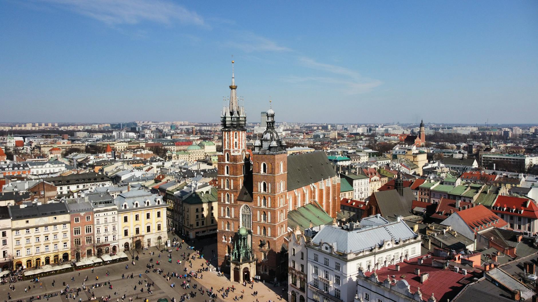 Tczew: Młodzi kupują i wynajmują. Jak sfinansować pierwsze mieszkanie?